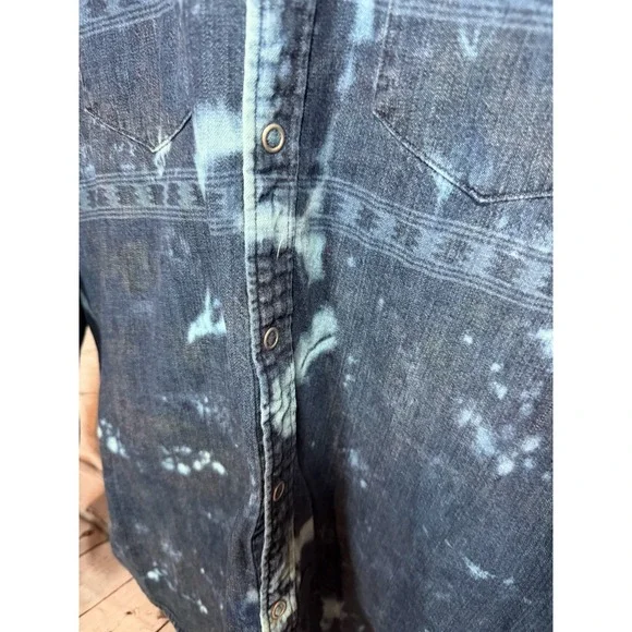 Levis Reworked Custom Tie Dye Denim Western Snap Shirt Bleach Wash XL Festival - Picture 6 of 12